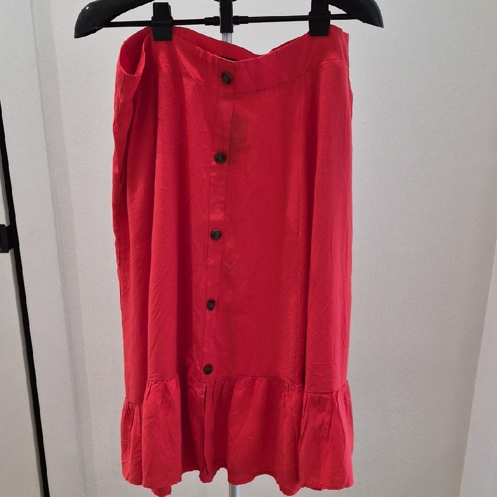 Torrid Vibrant Red A-Line Skirt with Buttons and Ruffle Size 2